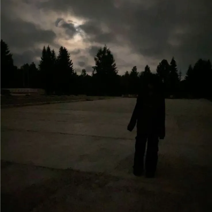 caught profile picture